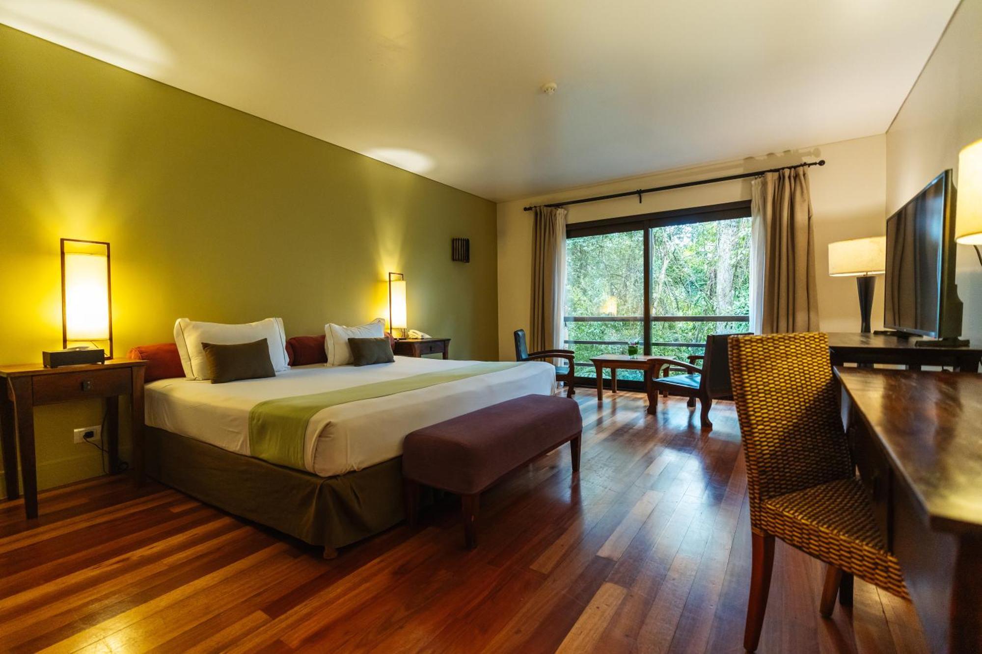 Loi Suites Iguazu Hotel Puerto Iguazú Kültér fotó